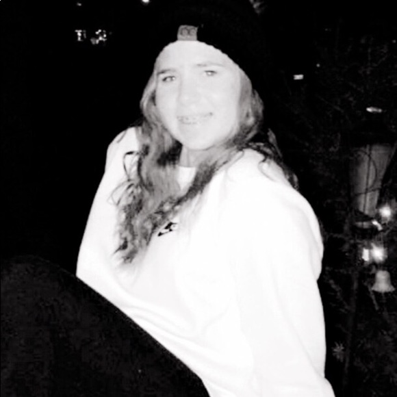 Meet your Posher, Hadley - Picture 1 of 1